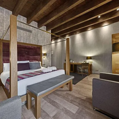 Hotel Castilla Termal Monasterio De Valbuena