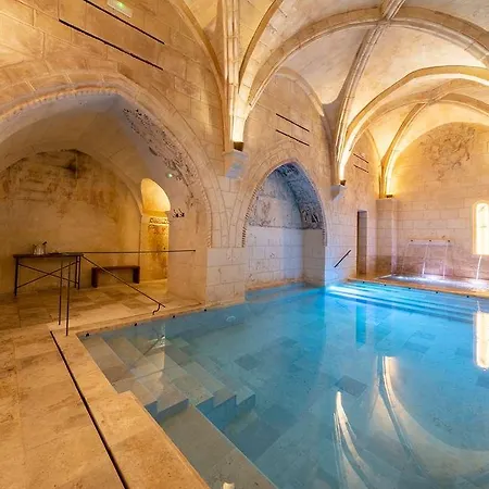 מלון Castilla Termal Monasterio De Valbuena