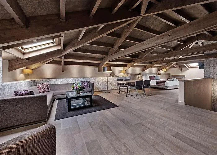 Castilla Termal Monasterio De Valbuena * San Bernardo (Valladolid)