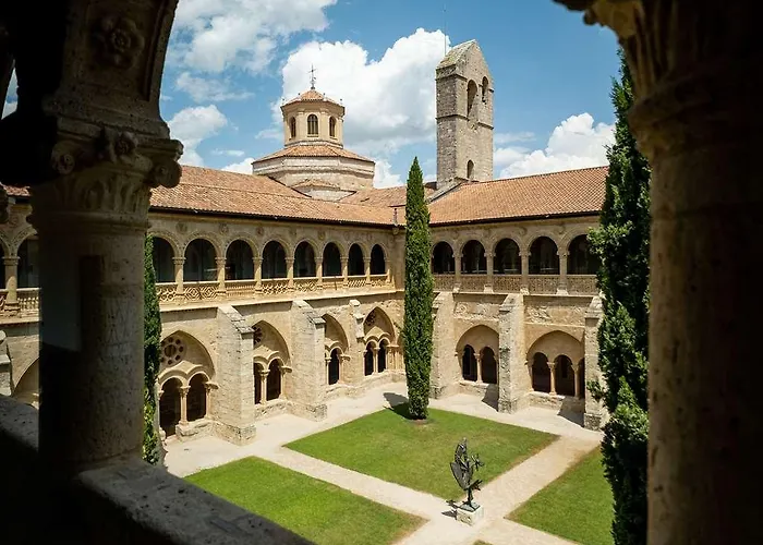 Castilla Termal Monasterio De Valbuena 酒店